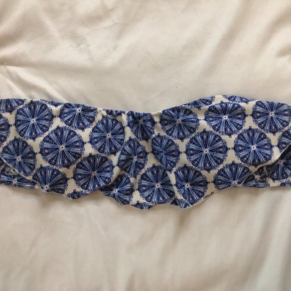 Bandeau Ruffle Patterned Bathing Suit - Picture 5 of 7